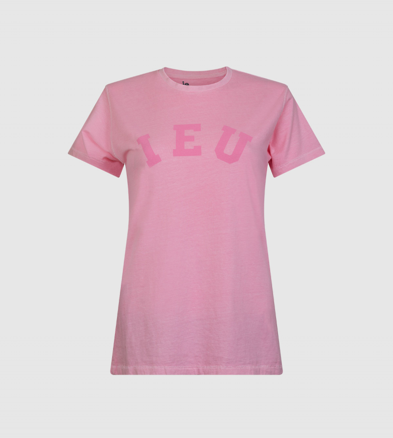 Camiseta Atenea IE University. Color rosa front